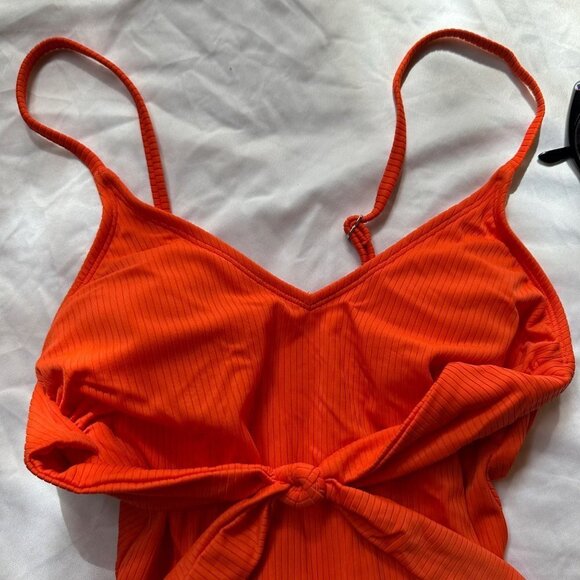 Xhilaration Orange One Piece Front Bow Detail Cheeky Swimsuit Size Small - Picture 2 of 8